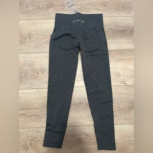 NVGTN contour leggings